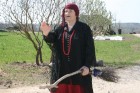 Raganu lidlauks un pusdienas brīvdienu mājā Cepļi