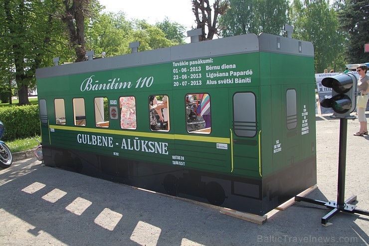 Gulbene 18. maijā aicināja visus interesentus uz vasaras tūrisma sezonas atklāšanu. Foto sponsors: www.milmani.blogspot.com Gulbene 18. maijā aicināja visus interesentus uz vasaras tūrisma sezonas atklāšanu. Foto sponsors: www.milmani.blogspot.com 94471