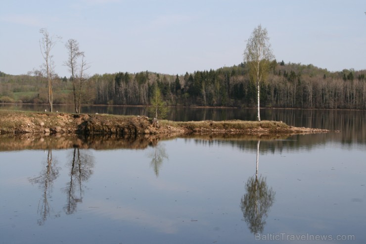 Suvenīri, Pļaviņu TIC, Vikingu laiva Suvenīri, Pļaviņu TIC, Vikingu laiva
