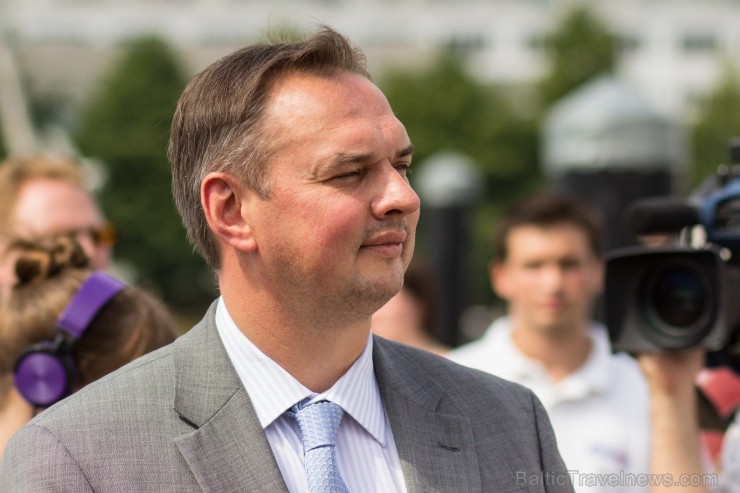 No Andrejostas jahtu un tās komandu ceļā pavadīja Rīgas pilsētas izpilddirektors Juris Radzevičs No Andrejostas jahtu un tās komandu ceļā pavadīja Rīgas pilsētas izpilddirektors Juris Radzevičs 97117