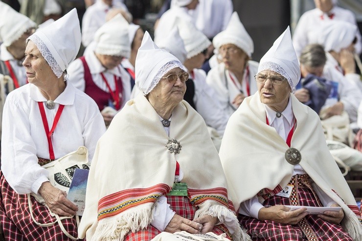 Sestdien, 6. jūlijā notika XXV Vispārējo latviešu Dziesmu un XV Deju svētku Noslēguma koncerta Līgo ģenerālmēģinājumi Sestdien, 6. jūlijā notika XXV Vispārējo latviešu Dziesmu un XV Deju svētku Noslēguma koncerta Līgo ģenerālmēģinājumi 98227