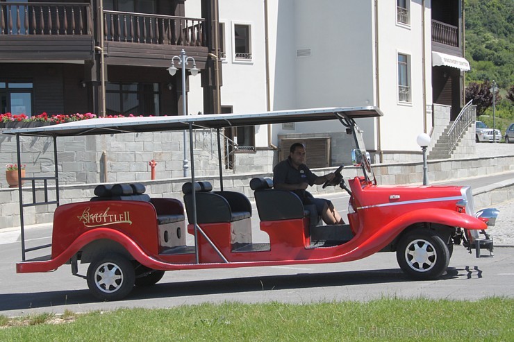 Bulgārija piedāvā pasaules klases golfa laukumu «Thracian Cliffs Golf & Beach Resort». Foto sponsors: www.goadventure.lv Bulgārija piedāvā pasaules klases golfa laukumu «Thracian Cliffs Golf & Beach Resort». Foto sponsors: www.goadventure.lv 98745