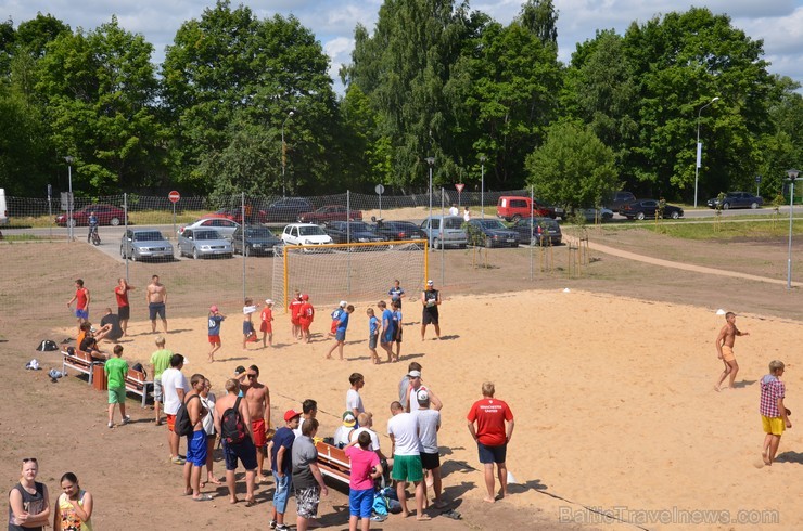 Atpūtas zonā skanēs mūzika, dienas tumšajā laikā vieta būs apgaismota. Lai uzlabotu piekļūšanas iespējas, no Daugavpils ielas puses izbūvēta autostāvv Atpūtas zonā skanēs mūzika, dienas tumšajā laikā vieta būs apgaismota. Lai uzlabotu piekļūšanas iespējas, no Daugavpils ielas puses izbūvēta autostāvv 98771