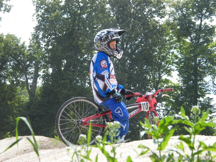 6. jūlijā plkst. 12.00 Preiļu pilsētā pie parka dīķiem tika atklāta aktīvās atpūtas zona un jauna BMX velotrase, kas vietējiem reģiona bērniem un jaun 6. jūlijā plkst. 12.00 Preiļu pilsētā pie parka dīķiem tika atklāta aktīvās atpūtas zona un jauna BMX velotrase, kas vietējiem reģiona bērniem un jaun 98794