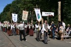 XXV Vispārējo latviešu Dziesmu un XV Deju svētku gājiens - atrodi savu kolektīvu (4.daļa)
