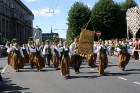 XXV Vispārējo latviešu Dziesmu un XV Deju svētku gājiens - atrodi savu kolektīvu (6.daļa)