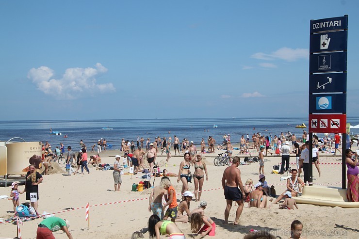 Kūrortpilsēta Jūrmala ir Latvijas pludmales tūrisma vizītkarte. Foto sponsors: www.tourism.jurmala.lv Kūrortpilsēta Jūrmala ir Latvijas pludmales tūrisma vizītkarte. Foto sponsors: www.tourism.jurmala.lv 99973