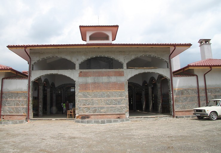 Rožu eļļas rūpnīca Damasceha. Foto sponsors: www.GoAdventure.lv 100249