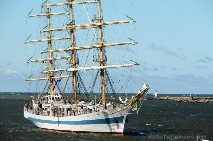 Starptautiskās burukuģu un jahtu regates The Tall Ships Races 2013 dalībnieki pirms došanās uz Rīgu ieradās Ventspilī, kur tos varēja apskatīt Ostas i Starptautiskās burukuģu un jahtu regates The Tall Ships Races 2013 dalībnieki pirms došanās uz Rīgu ieradās Ventspilī, kur tos varēja apskatīt Ostas i 101325