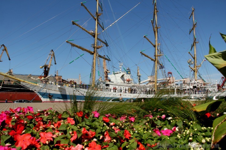 Starptautiskās burukuģu un jahtu regates The Tall Ships Races 2013 dalībnieki pirms došanās uz Rīgu ieradās Ventspilī, kur tos varēja apskatīt Ostas i Starptautiskās burukuģu un jahtu regates The Tall Ships Races 2013 dalībnieki pirms došanās uz Rīgu ieradās Ventspilī, kur tos varēja apskatīt Ostas i 101335