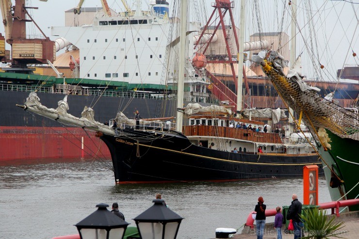 Starptautiskās burukuģu un jahtu regates The Tall Ships Races 2013 dalībnieki pirms došanās uz Rīgu ieradās Ventspilī, kur tos varēja apskatīt Ostas i Starptautiskās burukuģu un jahtu regates The Tall Ships Races 2013 dalībnieki pirms došanās uz Rīgu ieradās Ventspilī, kur tos varēja apskatīt Ostas i 101381