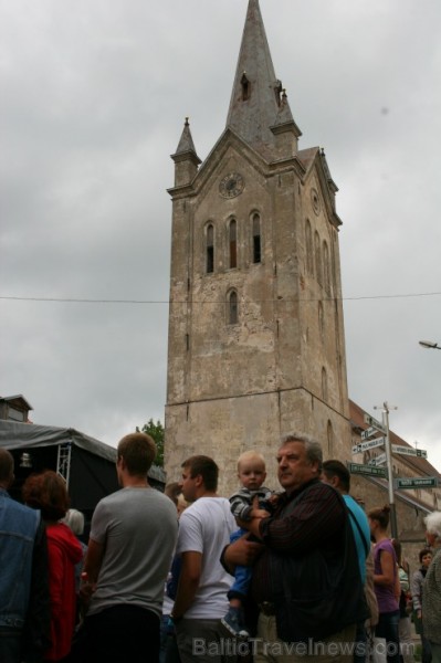 2013. gada 27. jūlijā aizvadīti krāšņie Cēsu svētki - www.cesis.lv 102010