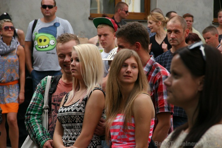 2013. gada 27. jūlijā aizvadīti krāšņie Cēsu svētki - www.cesis.lv 102017