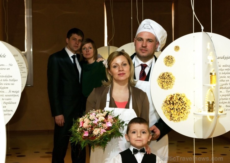 Apmeklējot šokolādes muzeju varēsiet aktīvi piedalīties izziņas procesā, noskatoties vēsturisko filmu par šokolādes ražošanas un tapšanas procesu. Un, Apmeklējot šokolādes muzeju varēsiet aktīvi piedalīties izziņas procesā, noskatoties vēsturisko filmu par šokolādes ražošanas un tapšanas procesu. Un, 102643