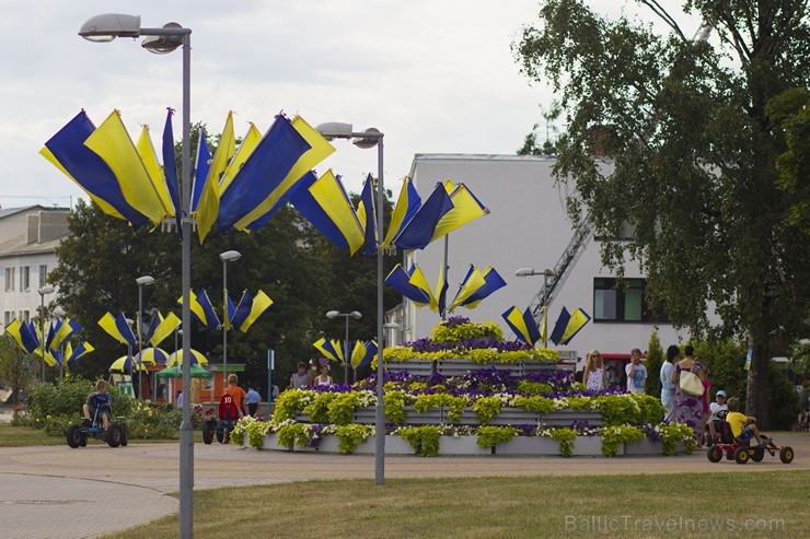 Valmiera atzīmē pilsētas 730. dzimšanas dienu 103103