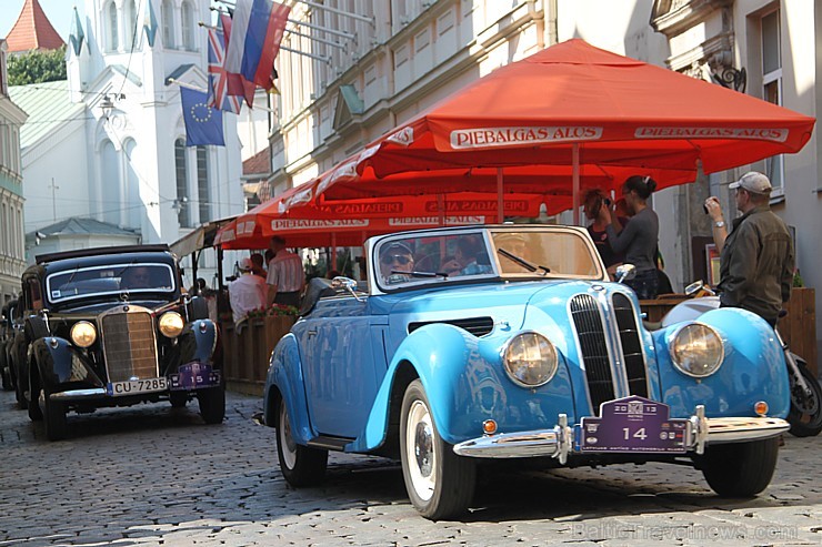 17.08.2013 Rīgas svētku ietvaros norisinājās gada lielākais seno spēkratu salidojums «Rīga Retro 2013». Foto sponsors: www.grandpalaceriga.com 17.08.2013 Rīgas svētku ietvaros norisinājās gada lielākais seno spēkratu salidojums «Rīga Retro 2013». Foto sponsors: www.grandpalaceriga.com 103443
