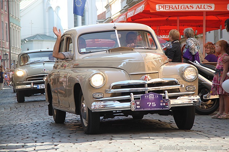 17.08.2013 Rīgas svētku ietvaros norisinājās gada lielākais seno spēkratu salidojums «Rīga Retro 2013». Foto sponsors: www.grandpalaceriga.com 17.08.2013 Rīgas svētku ietvaros norisinājās gada lielākais seno spēkratu salidojums «Rīga Retro 2013». Foto sponsors: www.grandpalaceriga.com 103505