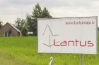 Travelnews.lv apmeklē kultūras zīmes Latviskais Mantojums ieguvēju lauku māju Lantus