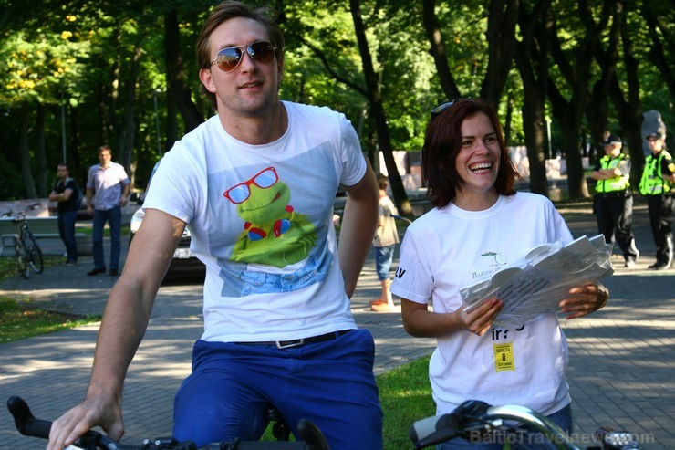 Latvijas Riteņbraucēju Vienības velobrauciens ir gada nozīmīgākais un masveidīgākais velonotikums Latvijā. Latvijas Riteņbraucēju Vienības velobrauciens ir gada nozīmīgākais un masveidīgākais velonotikums Latvijā. 104134