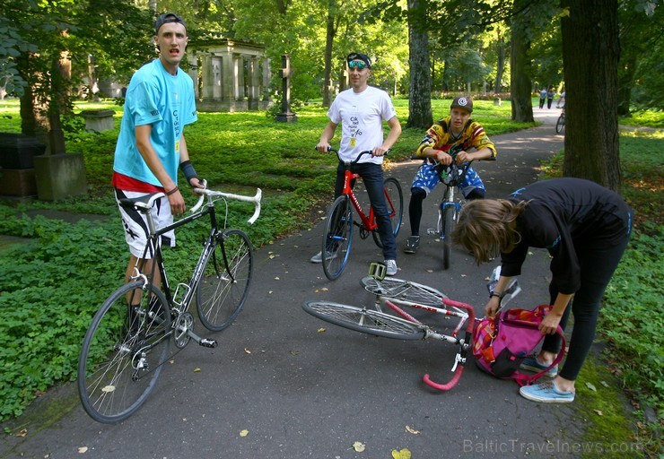Pieteikšanās nozīmīgajam velobraucienam turpinās arī Igo Japiņa sporta aģentūras mājas lapā - www.velo.lv Pieteikšanās nozīmīgajam velobraucienam turpinās arī Igo Japiņa sporta aģentūras mājas lapā - www.velo.lv 104139