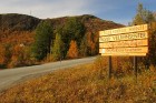Dovres kalnos Norvēģijā klāt zelta rudens