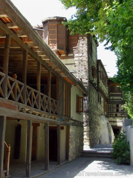 Tā savulaik bija maza valstiņa Baltistānas reģionā, līdz Skardu valdnieki pakļāva to sev un apvienoja visu reģionu Tā savulaik bija maza valstiņa Baltistānas reģionā, līdz Skardu valdnieki pakļāva to sev un apvienoja visu reģionu 106204