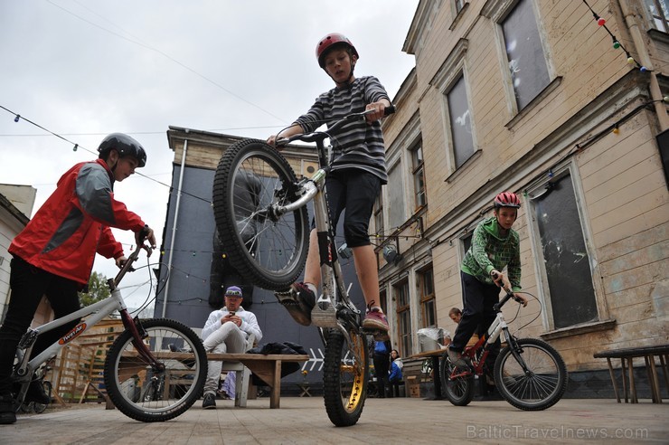 Eiropas Mobilitātes nedēļa Rīgā notiek jau divpadsmito gadu, šoreiz no 16. līdz 22. septembrim. Tās ietvaros pilsētā tiek rīkoti dažādi pasākumi, lai Eiropas Mobilitātes nedēļa Rīgā notiek jau divpadsmito gadu, šoreiz no 16. līdz 22. septembrim. Tās ietvaros pilsētā tiek rīkoti dažādi pasākumi, lai 106471