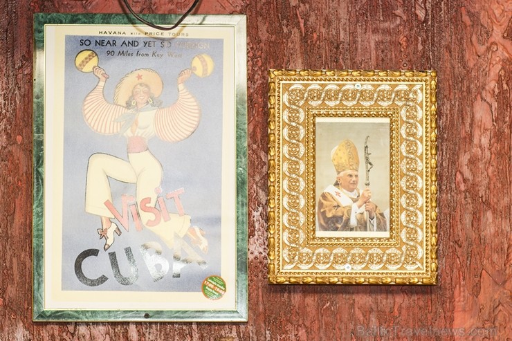 Cuba Cafe ir autentisks kokteiļbārs Vecrīgas sirdī ar vieglu, radošu gaisotni, eksotisku mūziku, izciliem kokteiļiem un draudzīgu personālu Cuba Cafe ir autentisks kokteiļbārs Vecrīgas sirdī ar vieglu, radošu gaisotni, eksotisku mūziku, izciliem kokteiļiem un draudzīgu personālu 106641