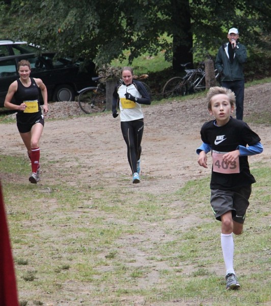 Ogres novada balvu izcīņa garo distanču skriešanā «Lazdukalnu kross 2013», kas notika 29.09.2013 - www.LatvijasCentrs.lv Ogres novada balvu izcīņa garo distanču skriešanā «Lazdukalnu kross 2013», kas notika 29.09.2013 - www.LatvijasCentrs.lv 106870