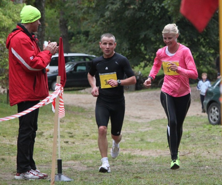 Ogres novada balvu izcīņa garo distanču skriešanā «Lazdukalnu kross 2013», kas notika 29.09.2013 - www.LatvijasCentrs.lv Ogres novada balvu izcīņa garo distanču skriešanā «Lazdukalnu kross 2013», kas notika 29.09.2013 - www.LatvijasCentrs.lv 106883