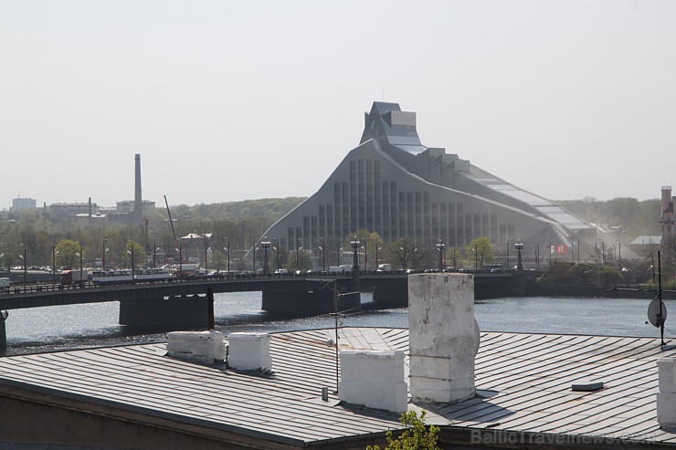 Vasaras jumta terase viesnīcā Gutenbergs dāvāja burvīgus Rīgas panorāmas skatus - www.gutenbergs.eu Vasaras jumta terase viesnīcā Gutenbergs dāvāja burvīgus Rīgas panorāmas skatus - www.gutenbergs.eu 106992