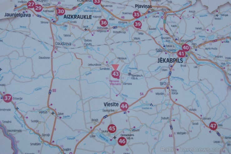 No 1766. - 1796. gadam te par mācītāju strādājis Vecais Stenders ( 1714. - 1796.). Pie baznīcas 1889. gadā atklāts piemiņas akmens Vecajam Stenderam. No 1766. - 1796. gadam te par mācītāju strādājis Vecais Stenders ( 1714. - 1796.). Pie baznīcas 1889. gadā atklāts piemiņas akmens Vecajam Stenderam. 107220