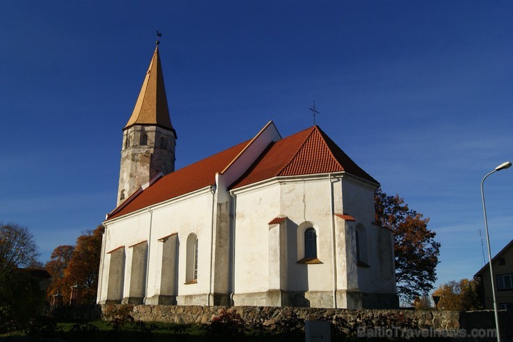 Rudens burvība ir pārņēmusi Sēliju. Travelnews.lv redakcija apmeklē Neretu, novadu pašā Latvijas - Lietuvas pierobežā Rudens burvība ir pārņēmusi Sēliju. Travelnews.lv redakcija apmeklē Neretu, novadu pašā Latvijas - Lietuvas pierobežā 107457