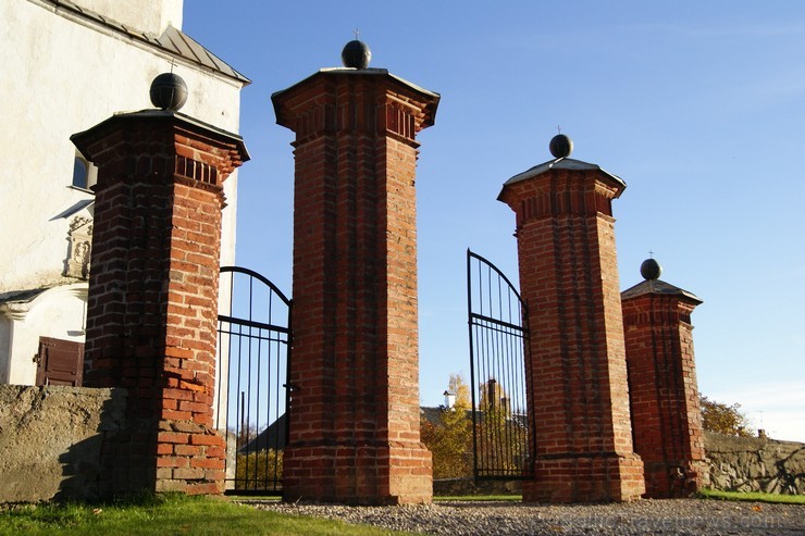 Rudens burvība ir pārņēmusi Sēliju. Travelnews.lv redakcija apmeklē Neretu, novadu pašā Latvijas - Lietuvas pierobežā Rudens burvība ir pārņēmusi Sēliju. Travelnews.lv redakcija apmeklē Neretu, novadu pašā Latvijas - Lietuvas pierobežā 107462