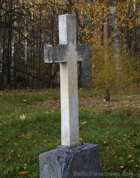 Kankaļu Svētā Jāņa Kristītāja Romas katoļu baznīca ir Eiropas nozīmes koka arhitektūras piemineklis. Tā atrodas Neretas novada Mazzalves pagastā Kankaļu Svētā Jāņa Kristītāja Romas katoļu baznīca ir Eiropas nozīmes koka arhitektūras piemineklis. Tā atrodas Neretas novada Mazzalves pagastā 107733