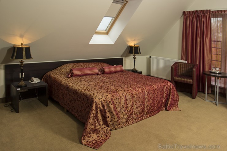 Siguldas viesnīcā Segevold pat visprasīgākais viesis atradīs sev piemērotu numuriņu. Vairāk informācijas interneta vietnē www.hotelsegevold.lv Siguldas viesnīcā Segevold pat visprasīgākais viesis atradīs sev piemērotu numuriņu. Vairāk informācijas interneta vietnē www.hotelsegevold.lv 108165