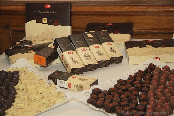 Maizes ceptuve «Lāči» šobrīd ražo četru veidu konfektes, bet nākotnē paredzēts paplašināt produktu klāstu - www.Laci.lv Maizes ceptuve «Lāči» šobrīd ražo četru veidu konfektes, bet nākotnē paredzēts paplašināt produktu klāstu - www.Laci.lv 108194