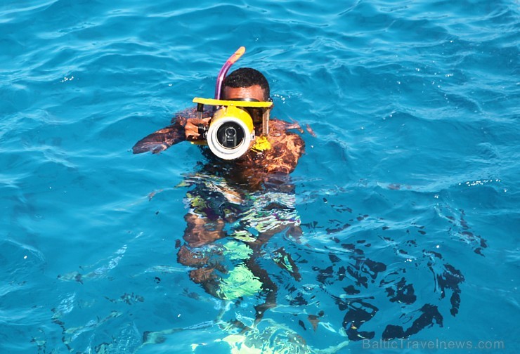 Snorkelēšana Sarkanajā jūrā ir gandrīz kā pienākums katram tūristam - vairāk informācijas par ceļojumiem uz Ēģipti skatiet pie GoAdventure Snorkelēšana Sarkanajā jūrā ir gandrīz kā pienākums katram tūristam - vairāk informācijas par ceļojumiem uz Ēģipti skatiet pie GoAdventure 109026