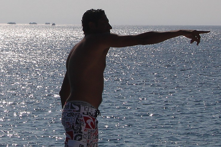 Snorkelēšana Sarkanajā jūrā ir gandrīz kā pienākums katram tūristam - vairāk informācijas par ceļojumiem uz Ēģipti skatiet pie GoAdventure Snorkelēšana Sarkanajā jūrā ir gandrīz kā pienākums katram tūristam - vairāk informācijas par ceļojumiem uz Ēģipti skatiet pie GoAdventure 109031