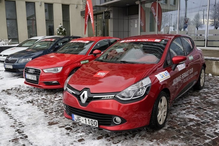 Latvijas Gada auto 2014 - Škoda Octavia, 2. pozīcija - Peugeot 308 , 3. pozīcija - Audi A3 Limousine. Vairāk lasi: šeit Latvijas Gada auto 2014 - Škoda Octavia, 2. pozīcija - Peugeot 308 , 3. pozīcija - Audi A3 Limousine. Vairāk lasi: šeit 110618