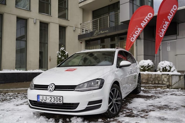 Latvijas Gada auto 2014 - Škoda Octavia, 2. pozīcija - Peugeot 308 , 3. pozīcija - Audi A3 Limousine. Vairāk lasi: šeit Latvijas Gada auto 2014 - Škoda Octavia, 2. pozīcija - Peugeot 308 , 3. pozīcija - Audi A3 Limousine. Vairāk lasi: šeit 110621
