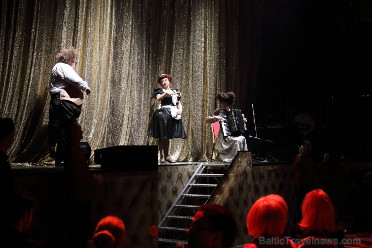 2013. gada decembrī populārā koncertiestudējuma Cabaret izrādes notiks koncertzālē Palladium. Foto: www.fotoatelje.lv 2013. gada decembrī populārā koncertiestudējuma Cabaret izrādes notiks koncertzālē Palladium. Foto: www.fotoatelje.lv 110736