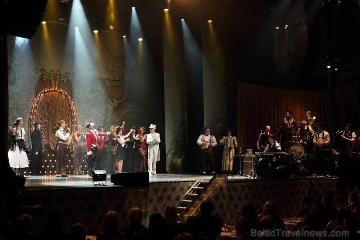 2013. gada decembrī populārā koncertiestudējuma Cabaret izrādes notiks koncertzālē Palladium. Foto: www.fotoatelje.lv 2013. gada decembrī populārā koncertiestudējuma Cabaret izrādes notiks koncertzālē Palladium. Foto: www.fotoatelje.lv 110770