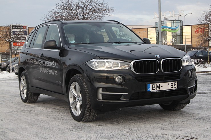 Travelnews.lv dodas dienas ceļojumā ar jauno BMW X5 3.0d. Vairāk informācijas pie BMW oficiālā pārstāvja Latvijā Inchcape BM Auto - www.bmw-bmauto.lv Travelnews.lv dodas dienas ceļojumā ar jauno BMW X5 3.0d. Vairāk informācijas pie BMW oficiālā pārstāvja Latvijā Inchcape BM Auto - www.bmw-bmauto.lv 110876