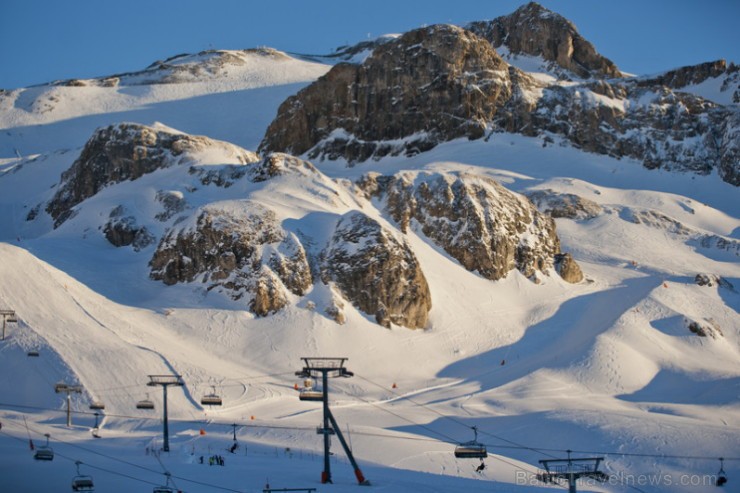 Ischgl tiek dēvēta par Austrijas slēpotāju un snovbordistu Meku. Vairāk informācijas - www.ischgl.com Ischgl tiek dēvēta par Austrijas slēpotāju un snovbordistu Meku. Vairāk informācijas - www.ischgl.com 112381
