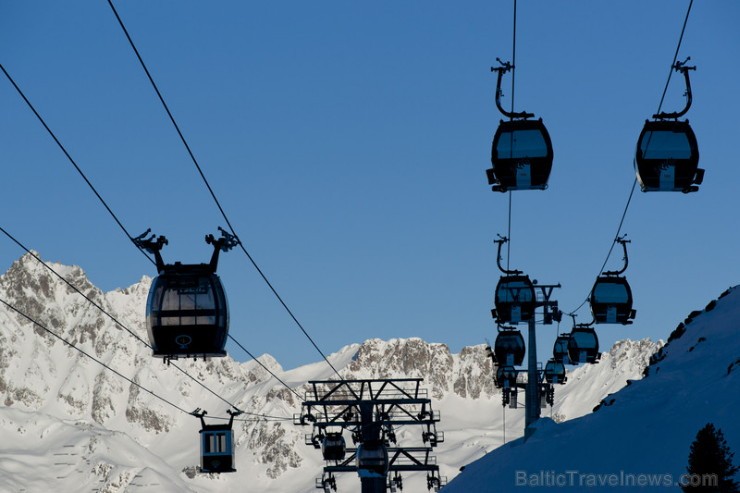 Ischgl tiek dēvēta par Austrijas slēpotāju un snovbordistu Meku. Vairāk informācijas - www.ischgl.com Ischgl tiek dēvēta par Austrijas slēpotāju un snovbordistu Meku. Vairāk informācijas - www.ischgl.com 112382