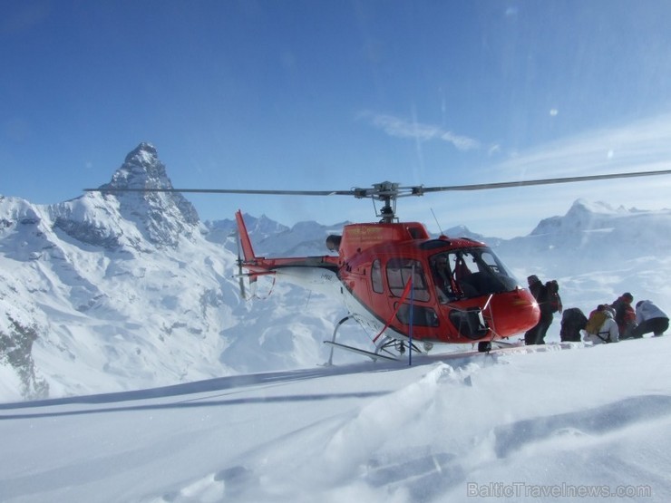 Červiņjas kūrorts atrodas Itālijas augstākajā kalnu rajonā, kurā ietilpst Monblāna un Monte Rozas dienvidu nogāzes. Vairāk informācijas - www.cervinia Červiņjas kūrorts atrodas Itālijas augstākajā kalnu rajonā, kurā ietilpst Monblāna un Monte Rozas dienvidu nogāzes. Vairāk informācijas - www.cervinia 112465
