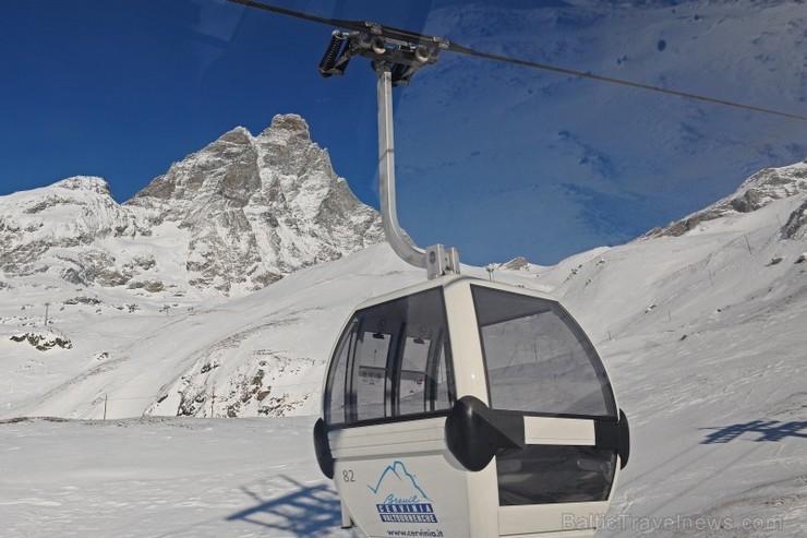 Červiņjas kūrorts atrodas Itālijas augstākajā kalnu rajonā, kurā ietilpst Monblāna un Monte Rozas dienvidu nogāzes. Vairāk informācijas - www.cervinia Červiņjas kūrorts atrodas Itālijas augstākajā kalnu rajonā, kurā ietilpst Monblāna un Monte Rozas dienvidu nogāzes. Vairāk informācijas - www.cervinia 112474