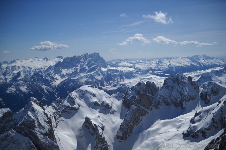 Val di Fassa kūrorts ietver vairākus mazus kūrortciematiņus - Kampitello, Kanaceja, Macina, Moena, Poca, Vigo un Soraga. Val di Fassa kūrorts ietver vairākus mazus kūrortciematiņus - Kampitello, Kanaceja, Macina, Moena, Poca, Vigo un Soraga. 113134