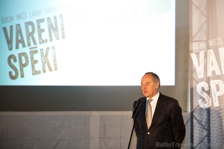 Latvijas olimpiskās izlases saliedēšanas pasākumā Latvijas izlases hokejists Sandis Ozoliņš tika nominēts par Latvijas karoga nesēju nākamnedēļ gaidām Latvijas olimpiskās izlases saliedēšanas pasākumā Latvijas izlases hokejists Sandis Ozoliņš tika nominēts par Latvijas karoga nesēju nākamnedēļ gaidām 113777